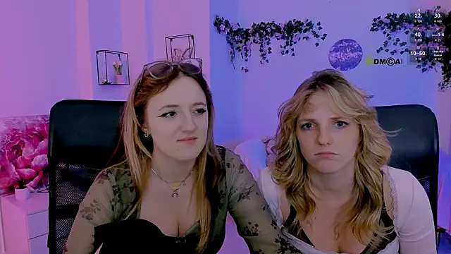 luna_berryy live webcam show