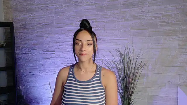 Cupcake_Izzy webcam