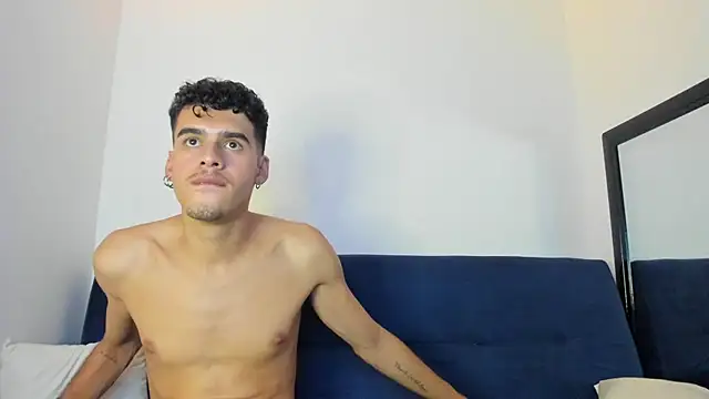 Jean_And_PaulXL webcam