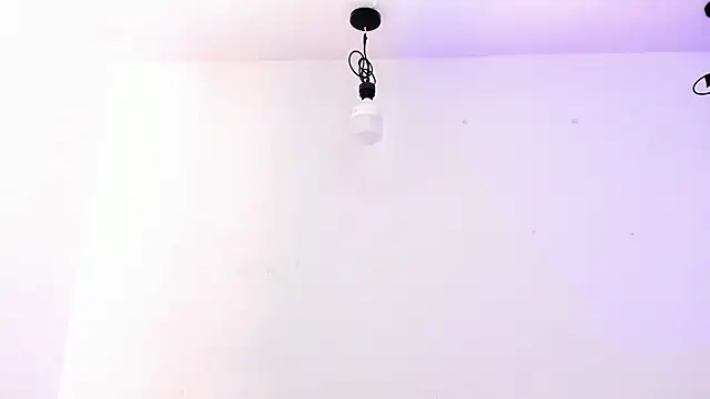 Katty_West webcam