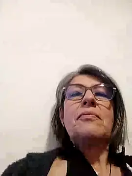 nocturnewhisper webcam