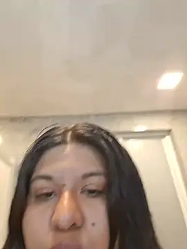 Atenea69 webcam