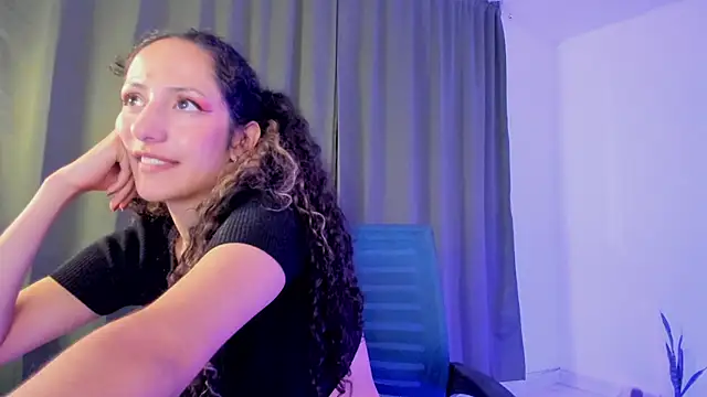 Lucia_Fuster webcam