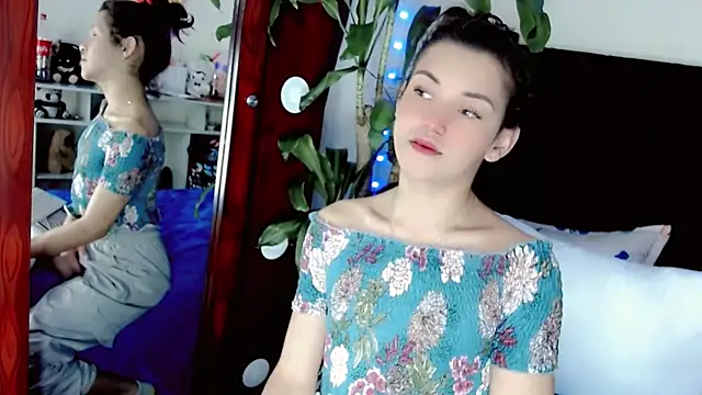 Modèle: NathalialLooes
