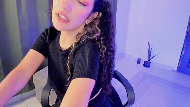 Lucia_Fuster webcam