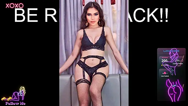 izabella_moore webcam