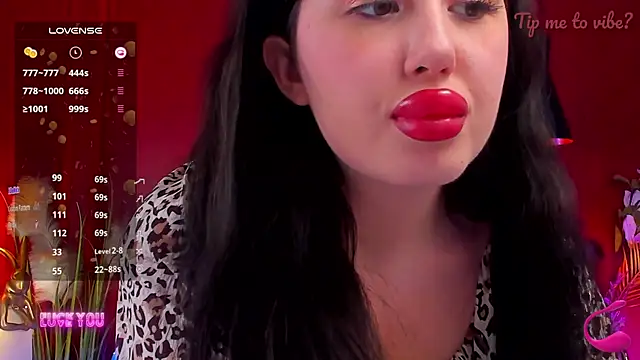 mayzzie (F teen) - NAKED OILSHOW + LT CONTROL 2 TOYS 5 MIN