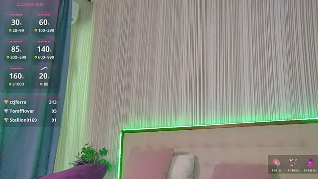 RubyValen live cam on StripChat