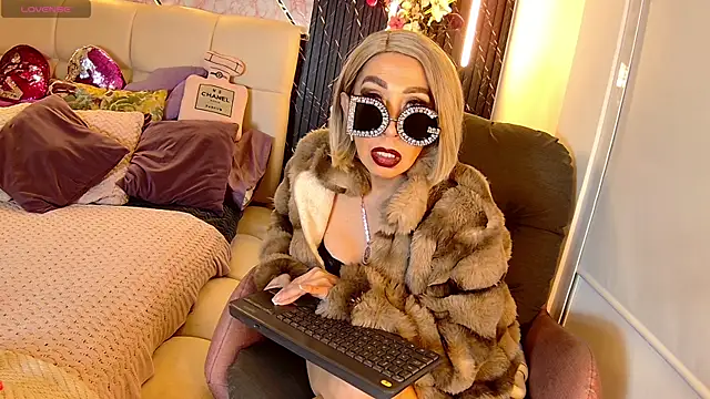 EvelinaGrey webcam