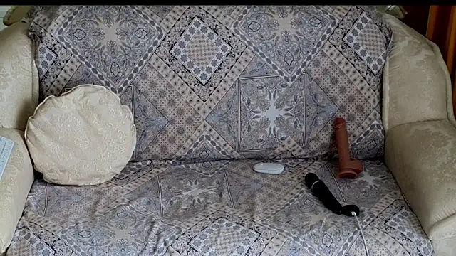 Alyonushkadarling webcam