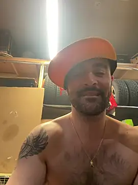 Fade_Solo webcam