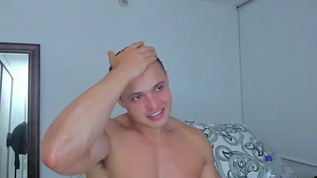 KingLevi01 webcam