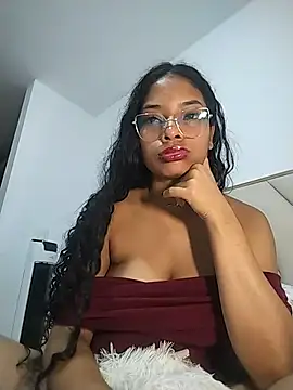 KATALINA_SANTANA_ live cam on StripChat