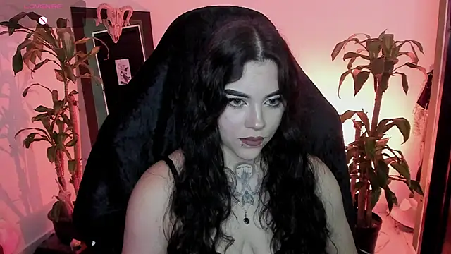 MissCharlottte_18 webcam