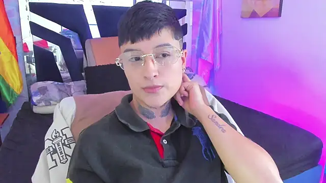 abby_thompson____ webcam