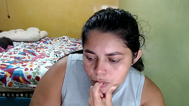 yulieth_bbw webcam