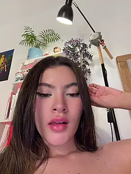 Your_Honeey webcam
