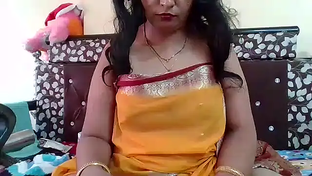 NautyBabe live cam on StripChat