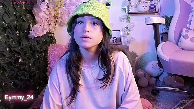 Eymmy_24 webcam