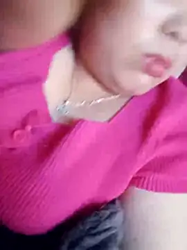 Tina-i live cam on StripChat