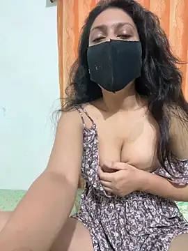 kavyq3791 live cam on StripChat