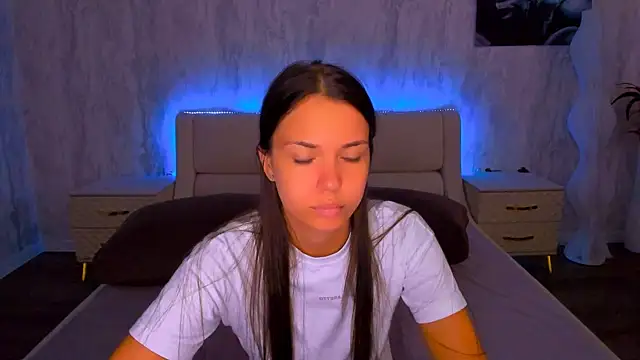 AlexaBarkley webcam