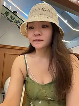 xiaoxiaocheng678 - Xiaoxiaocheng678's free webcam - UK Sex Cams