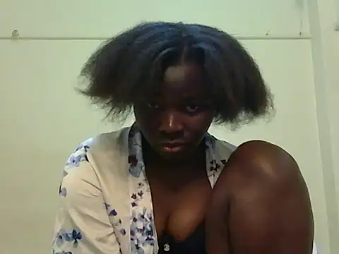 roziebeauty live cam on StripChat