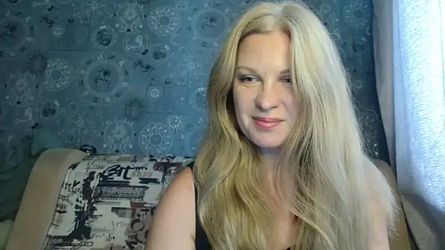 BlondeFox