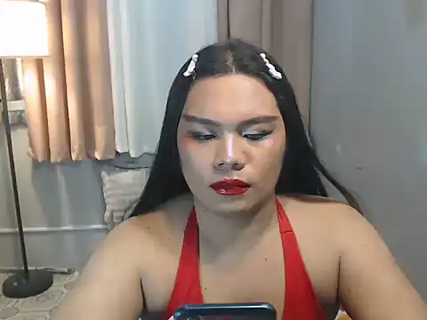 TSbrianaHugeCock live cam on Stripchat