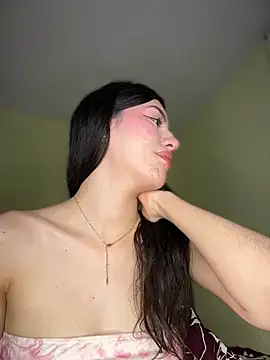 Emily-hottson