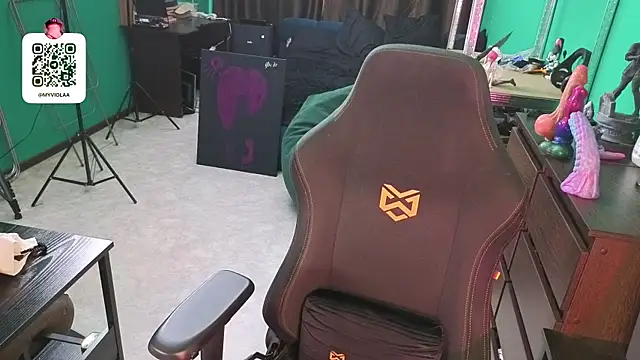 Maya_Viola webcam