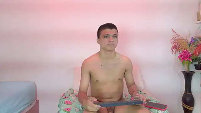 aly_n_sebas webcam