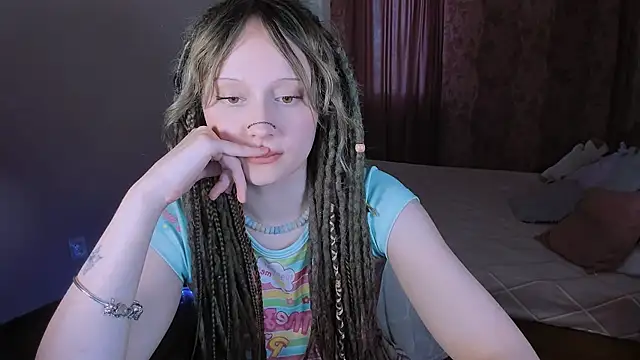 MariaMango live cam on StripChat