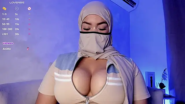 thaira_aly webcam