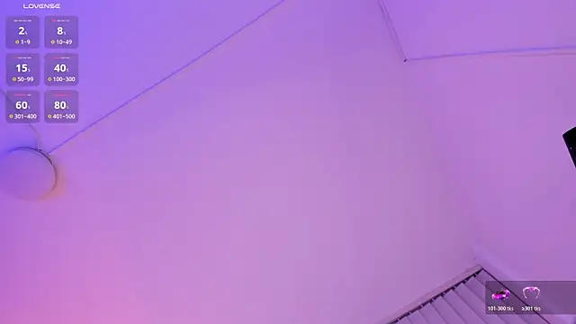 NikaVelvet1 live cam on StripChat