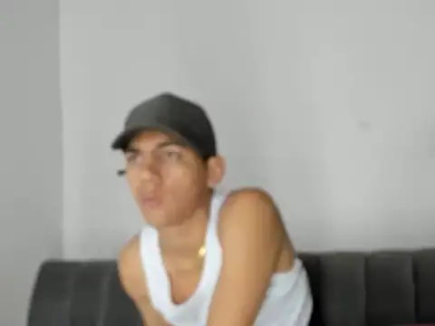 Charlie_Scorpion webcam
