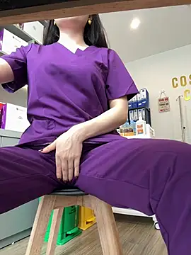 secretly_masturbating Live Web Cam Show