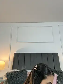 madisonwilde (F young) - Play with my pussyyy💦💦
