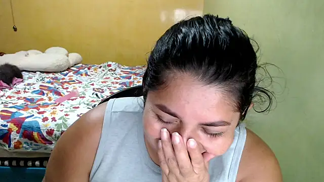 yulieth_bbw webcam