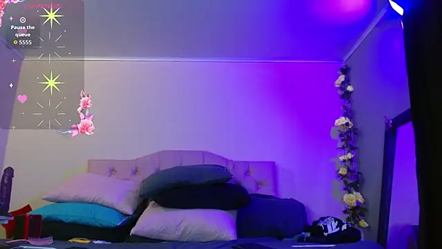 megan_lover live cam on StripChat