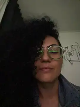 Koral369 live cam on StripChat