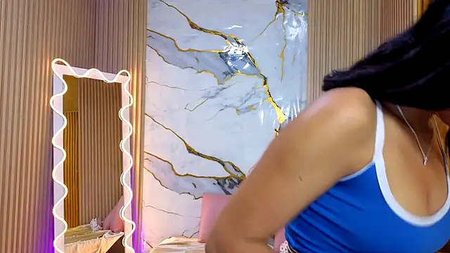 Sandyy_tay live cam on StripChat