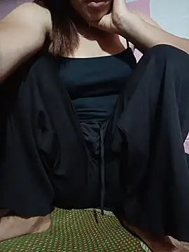 sena-cute live cam on StripChat