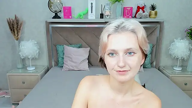 MiaKarlos webcam