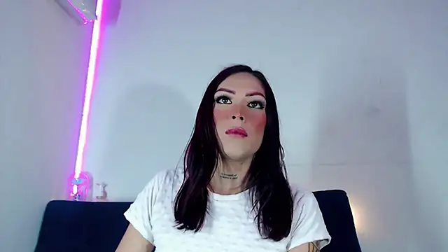 Megan_Gil_ webcam