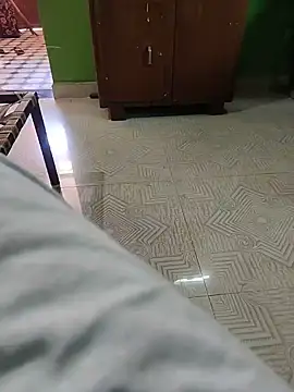 Nikhilboy400 live cam on StripChat