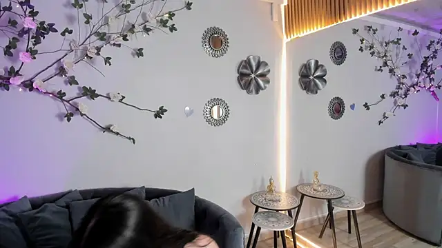 Miss_Belu webcam