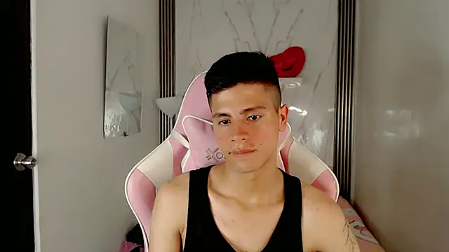 Ascii_one live cam on StripChat