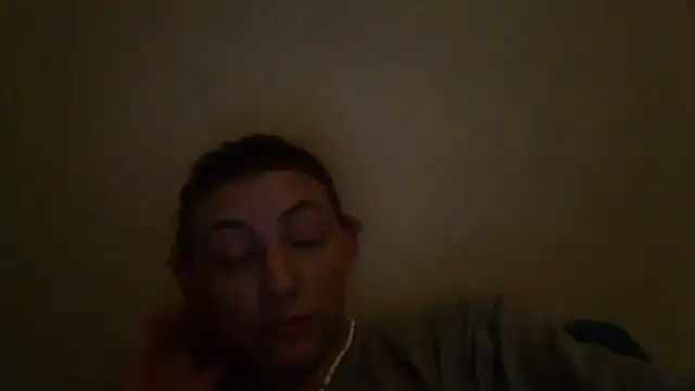 kellykardashian (F young) - take my dog to the vet !